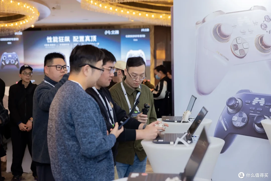 北通智能游戏手柄星闪款发布,以技术创新重塑玩家竞技体验