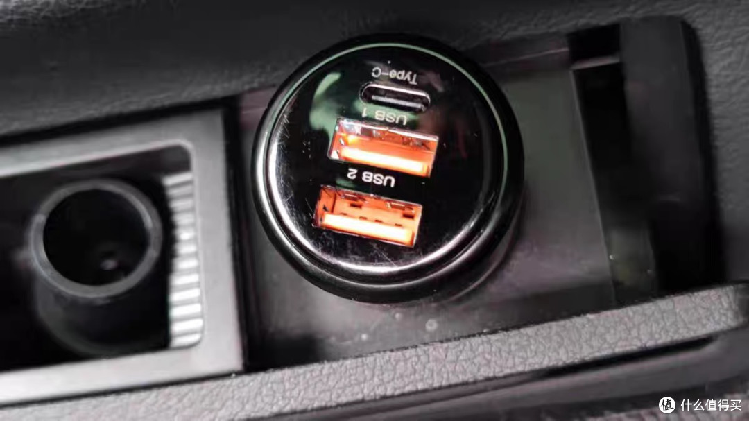 适用丰田车载充电器凯美瑞雷凌卡罗拉RAV4亚洲龙汉兰达点烟器USB