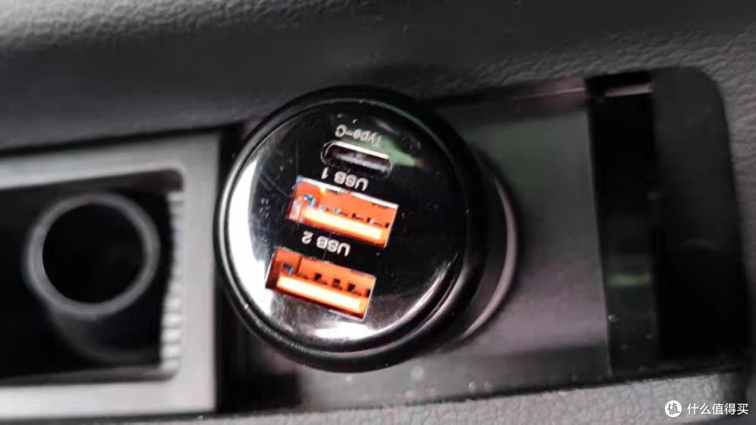 适用丰田车载充电器凯美瑞雷凌卡罗拉RAV4亚洲龙汉兰达点烟器USB