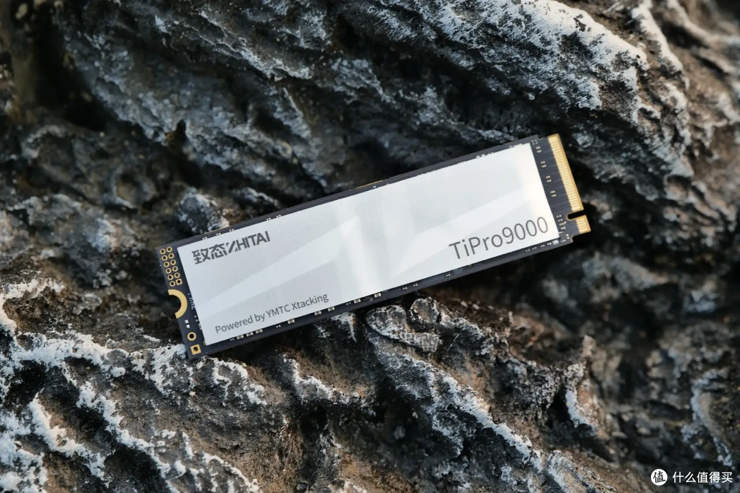 我只需略微出手，便是你的极限丨致态TiPro9000 4TB专业向评测