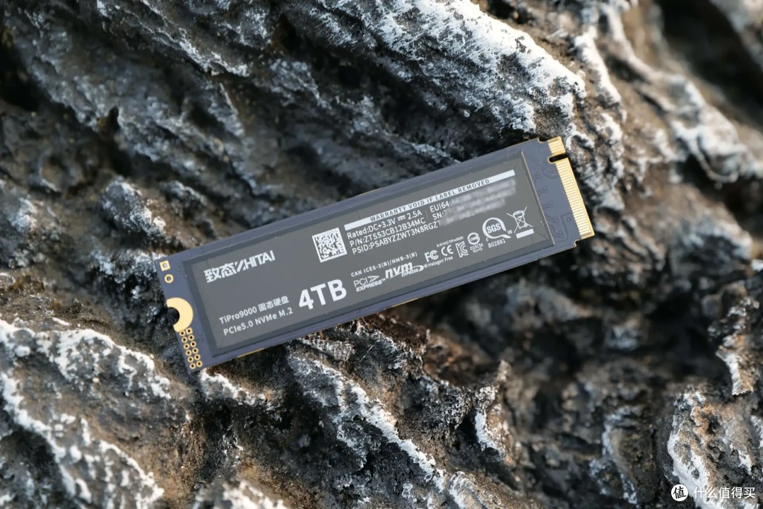我只需略微出手，便是你的极限丨致态TiPro9000 4TB专业向评测