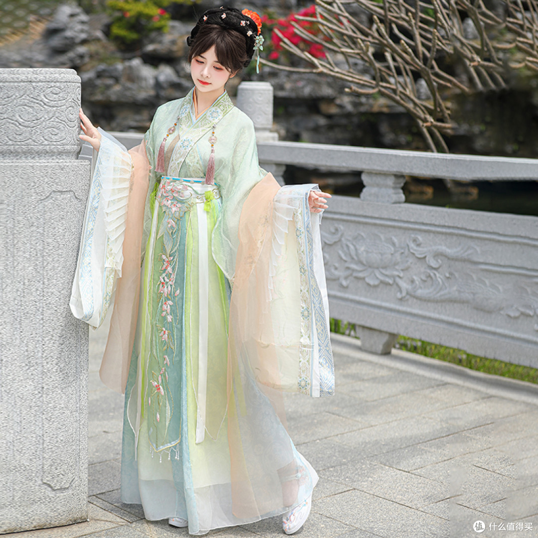 一袭魏晋风,仙气入夏来|今夏必入的绝美汉服推荐