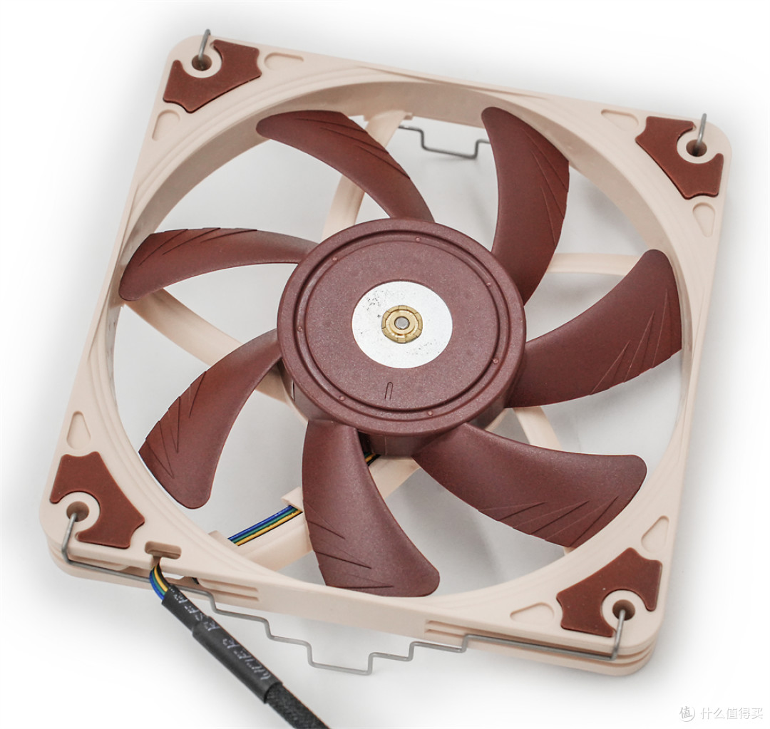 猫头鹰Noctua NH-L12Sx77下压式散热器简单体验
