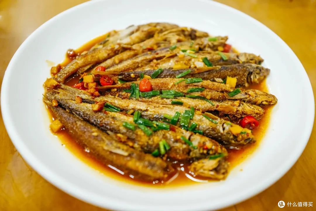 这个浙江小城超灵!画中美景好出圈,鲜辣美食巨好吃!