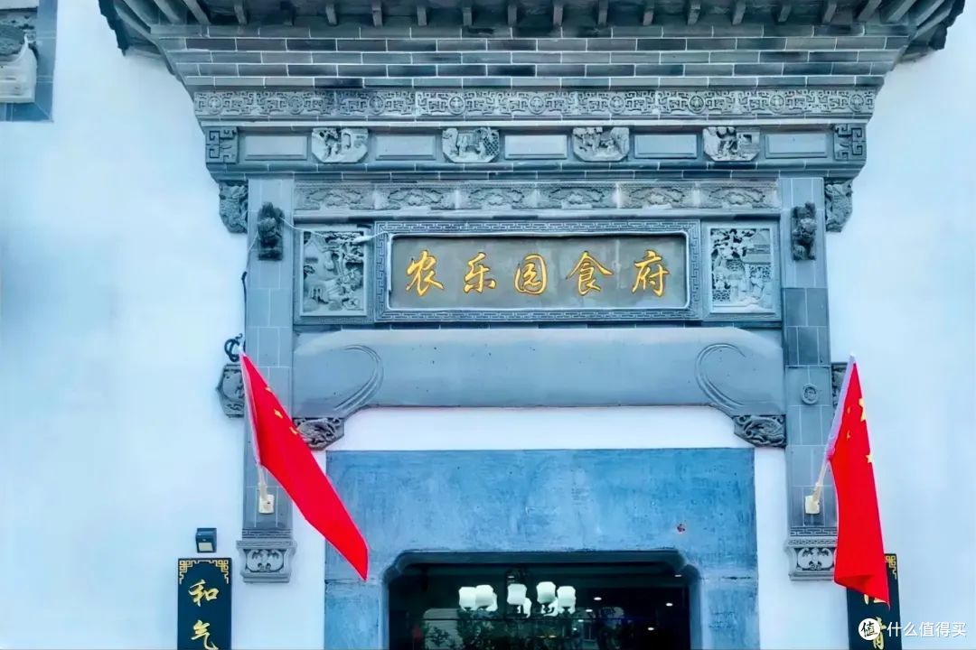 这个浙江小城超灵!画中美景好出圈,鲜辣美食巨好吃!