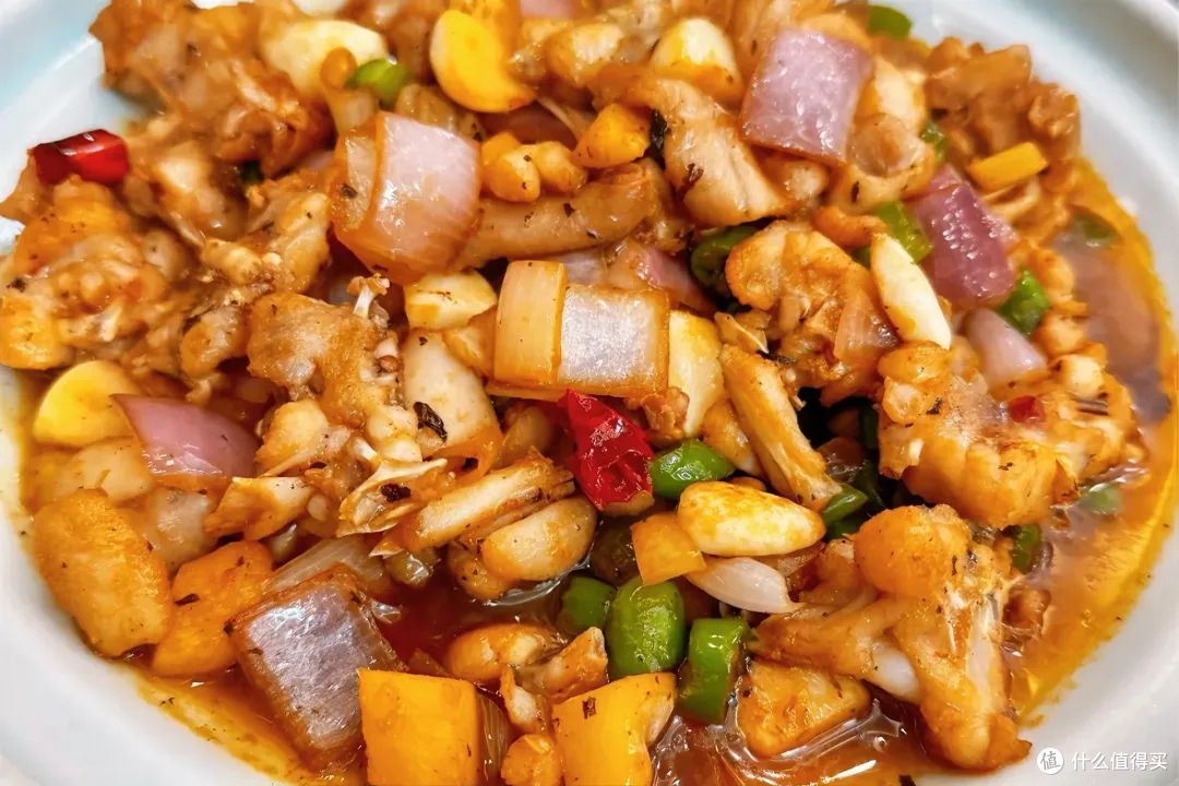 这个浙江小城超灵!画中美景好出圈,鲜辣美食巨好吃!