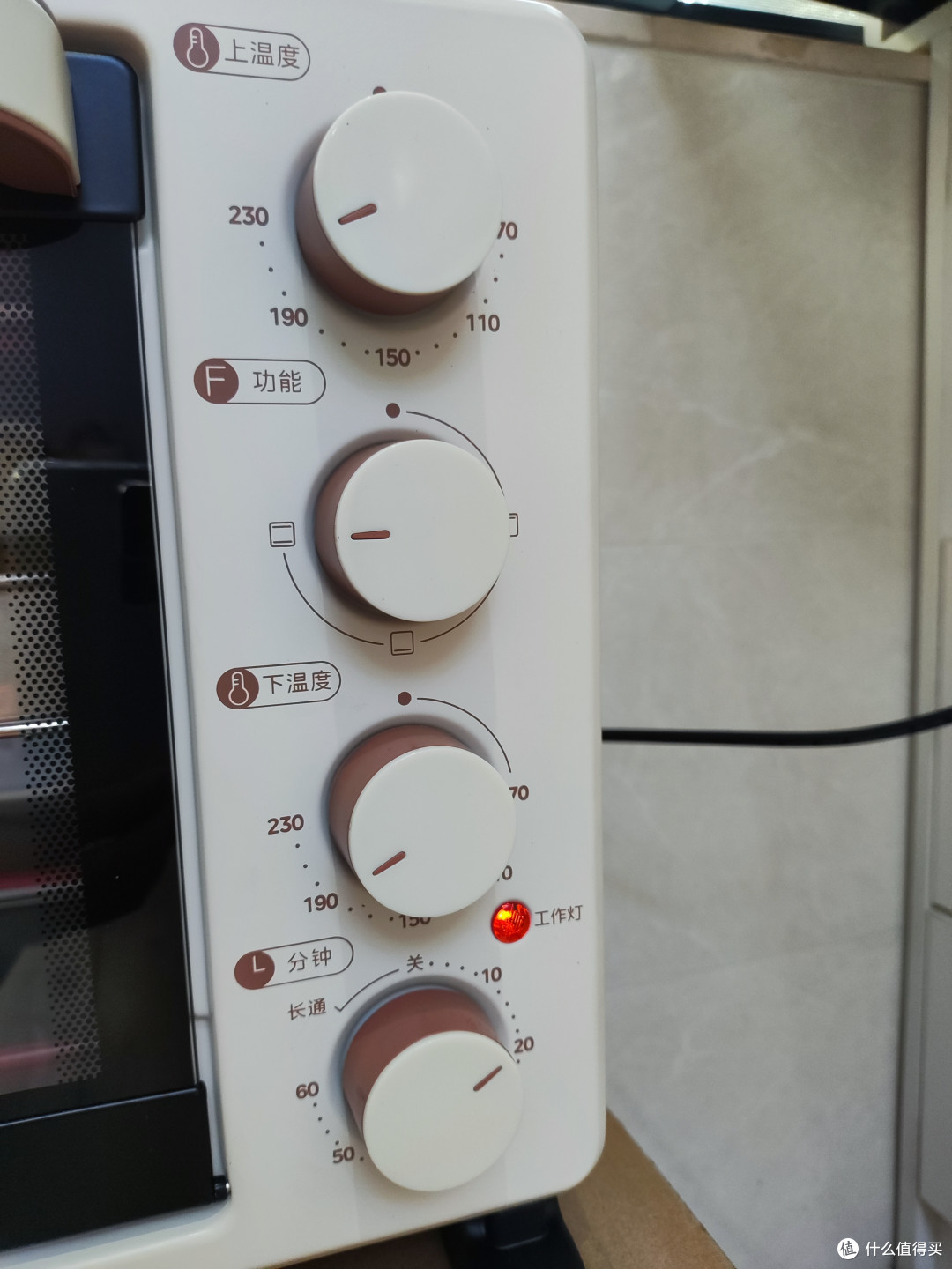 新手200预算选烤箱，美的PT3031烘烤不翻车真的吗？