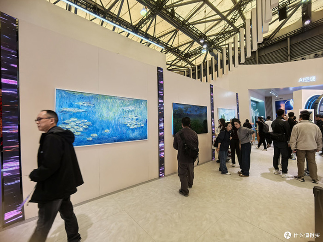 颜值实力并存,走进AWE2025感受长虹电视的魅力