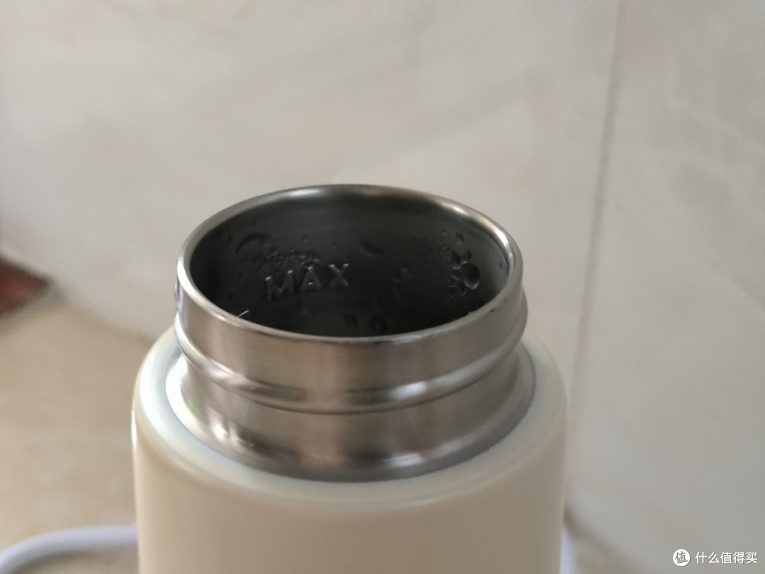 小熊电热水杯——出差的好伴侣