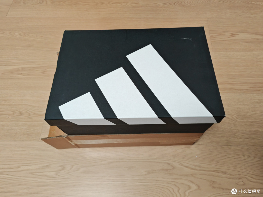 跑步的新装备-阿迪达斯adizero Boston12开箱