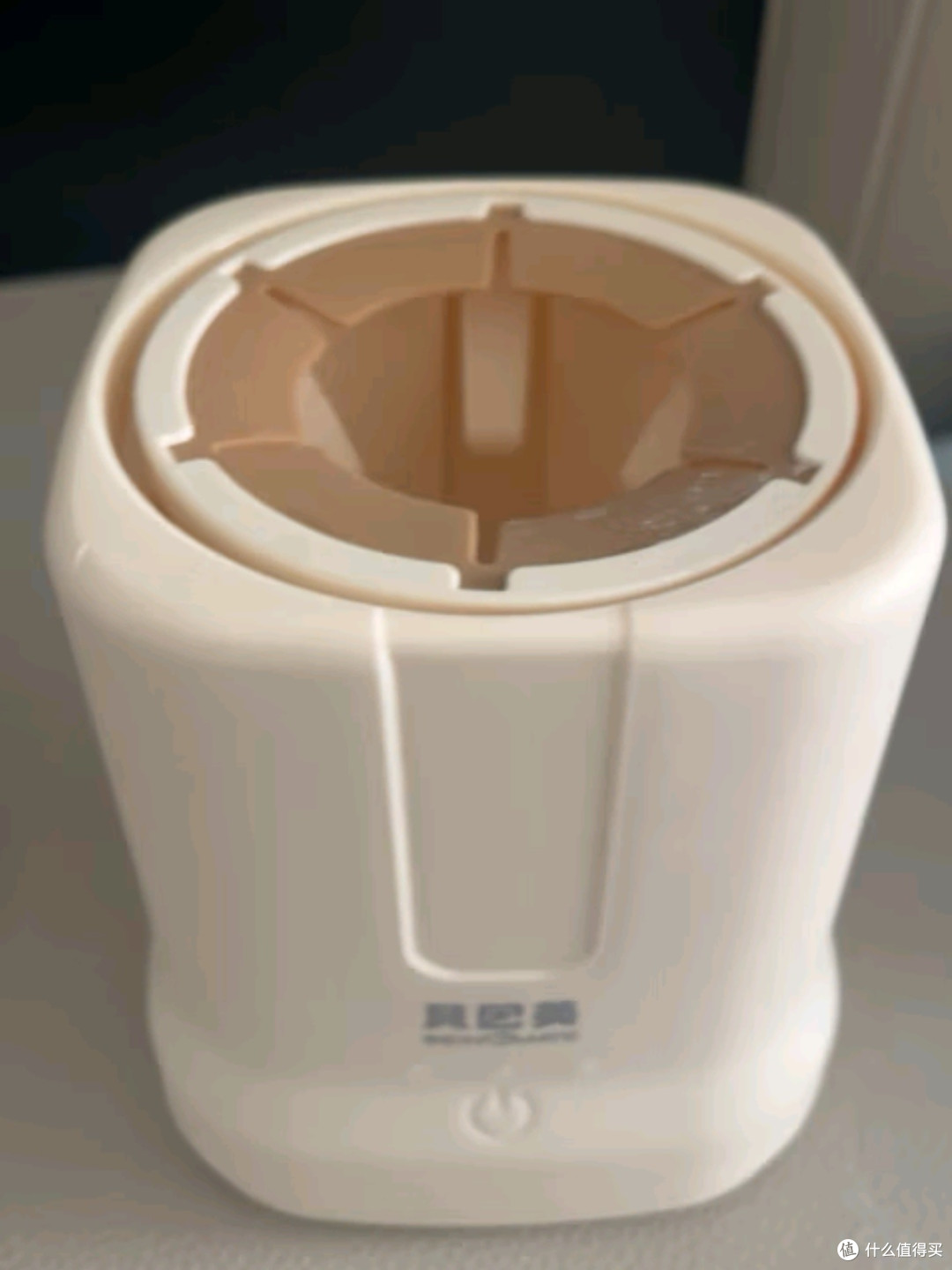 贝因美婴儿摇奶器:智能电动冲奶神器,宝宝喂养新选择