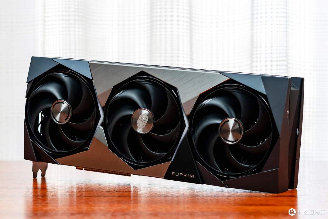 战力超群的六边形战士，微星RTX 5080 SUPRIM 超龙SOC深度体验