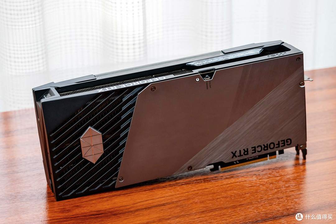 战力超群的六边形战士，微星RTX 5080 SUPRIM 超龙SOC深度体验