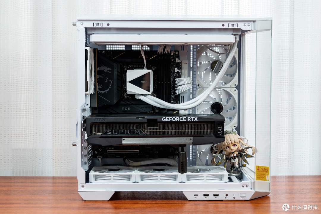 战力超群的六边形战士，微星RTX 5080 SUPRIM 超龙SOC深度体验