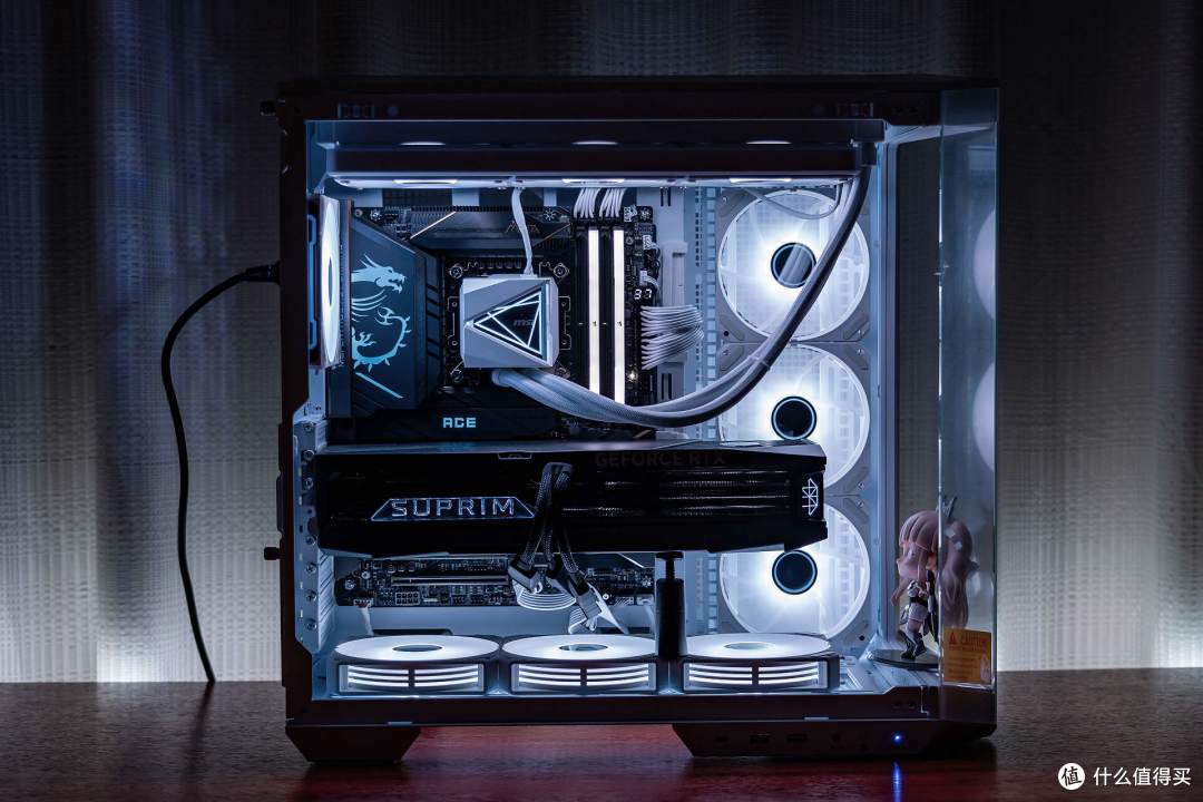 战力超群的六边形战士，微星RTX 5080 SUPRIM 超龙SOC深度体验