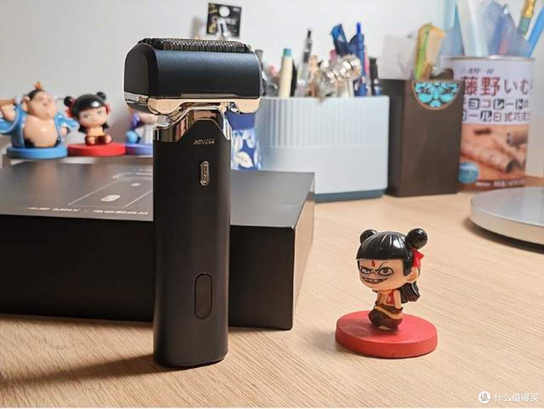 未野五刀头狂魔开箱:21000超高转速,带来刀锋所至的剃须体验