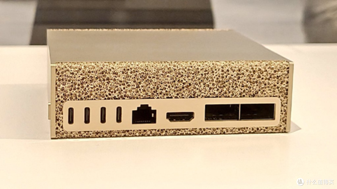 华为Pura X、新形态PC、很多新车