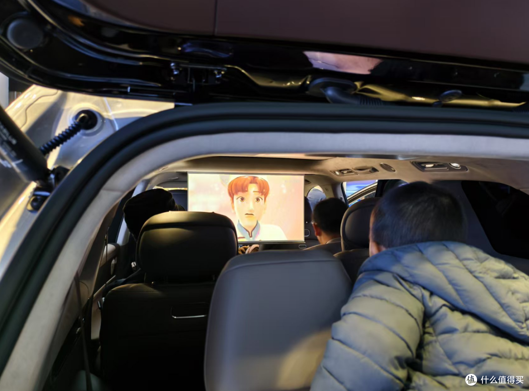 华为Pura X、新形态PC、很多新车
