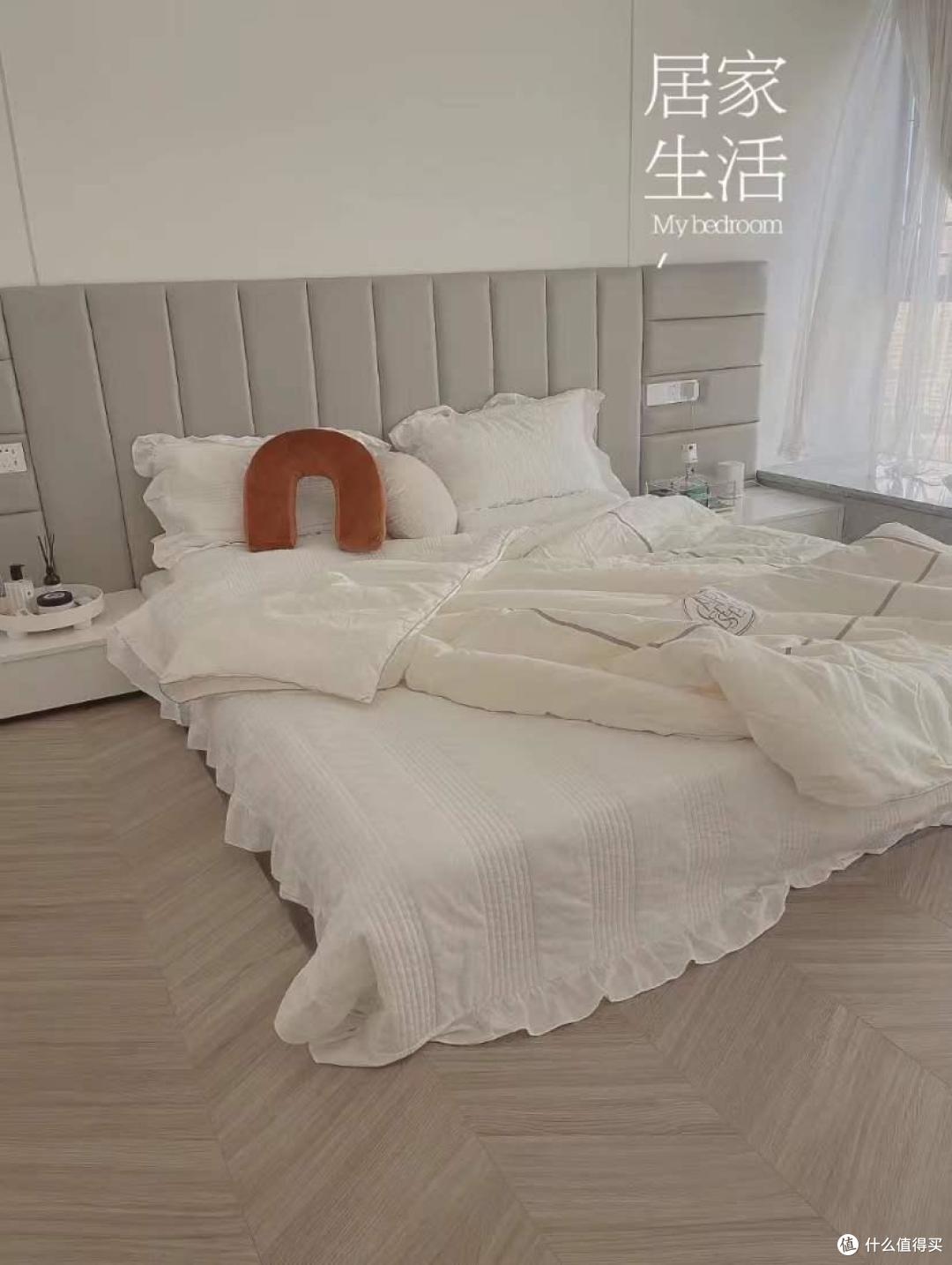 看了天津一女太太的家,才知什么叫极简,卧室连床都没有,真干净