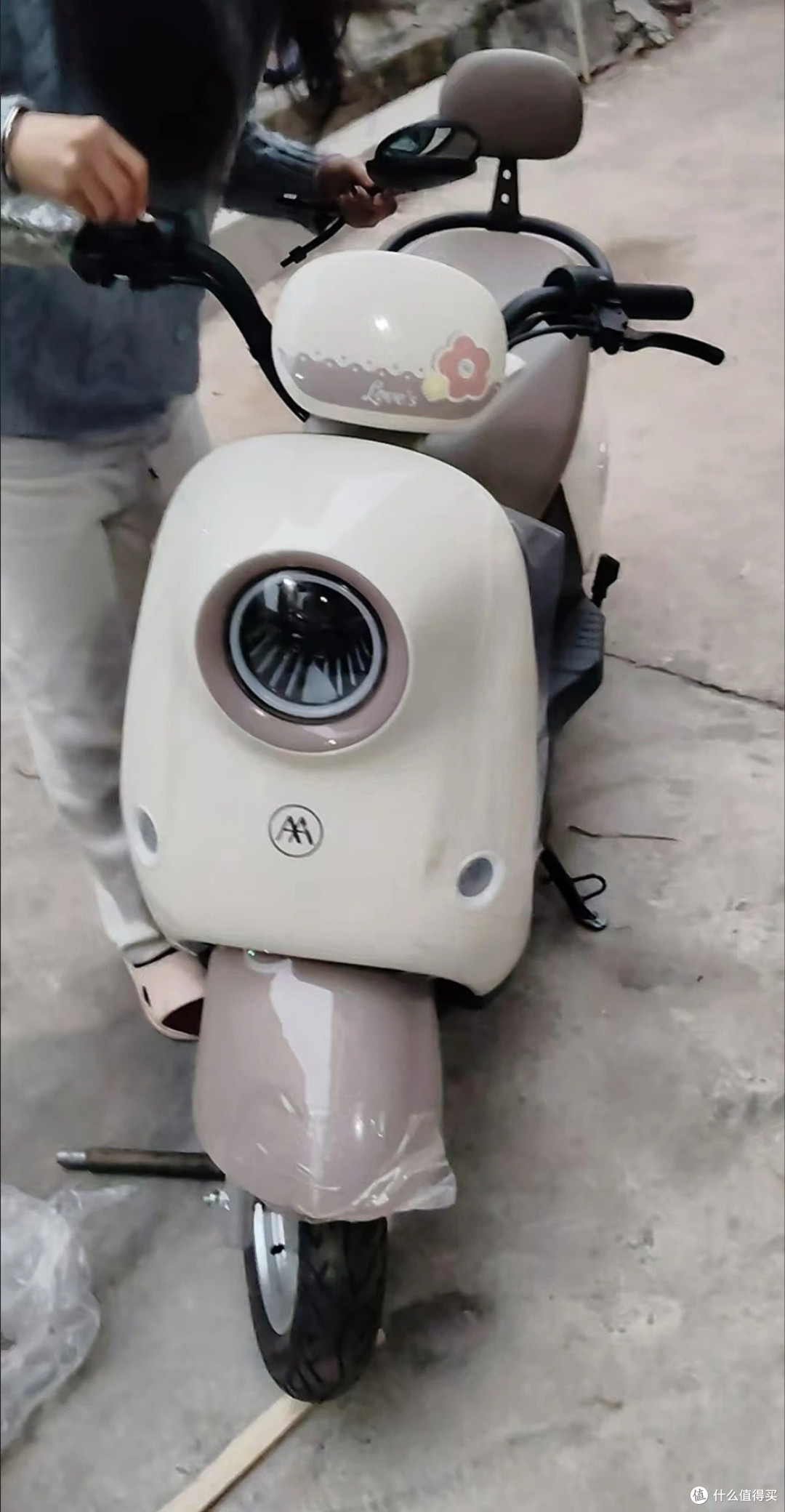 骑上我的爱玛小电驴:速度与续航的双重惊喜体验