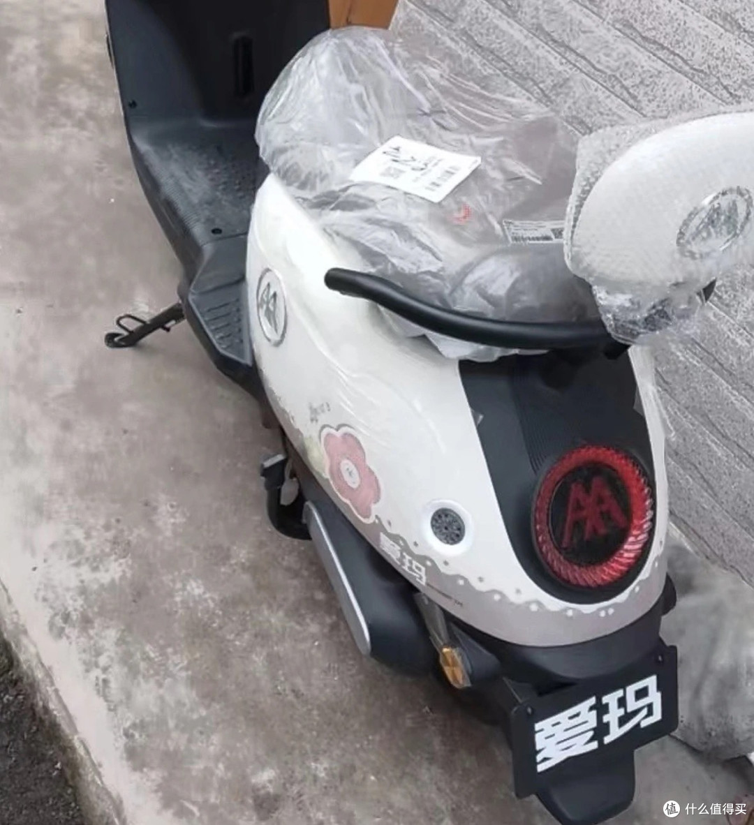 骑上我的爱玛小电驴:速度与续航的双重惊喜体验