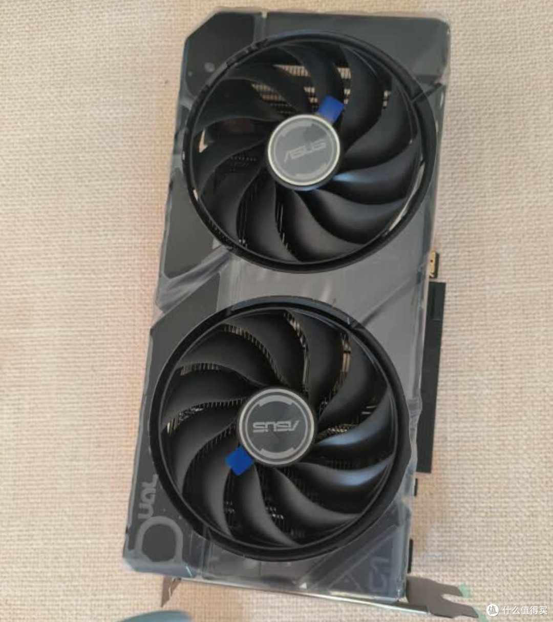 不踩雷选华硕RTX4070,专业设计与游戏体验,体验感超强。