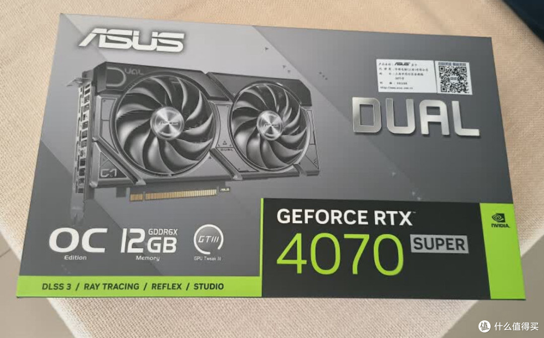 不踩雷选华硕RTX4070,专业设计与游戏体验,体验感超强。