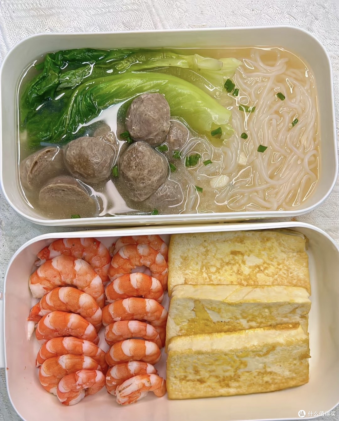 户外野餐新体验:自制便当,让春日时光更有滋味
