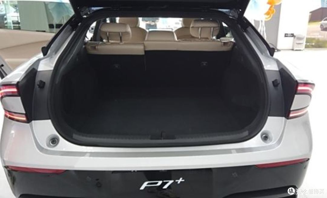 小鹏P7智驾体验，真香吗？