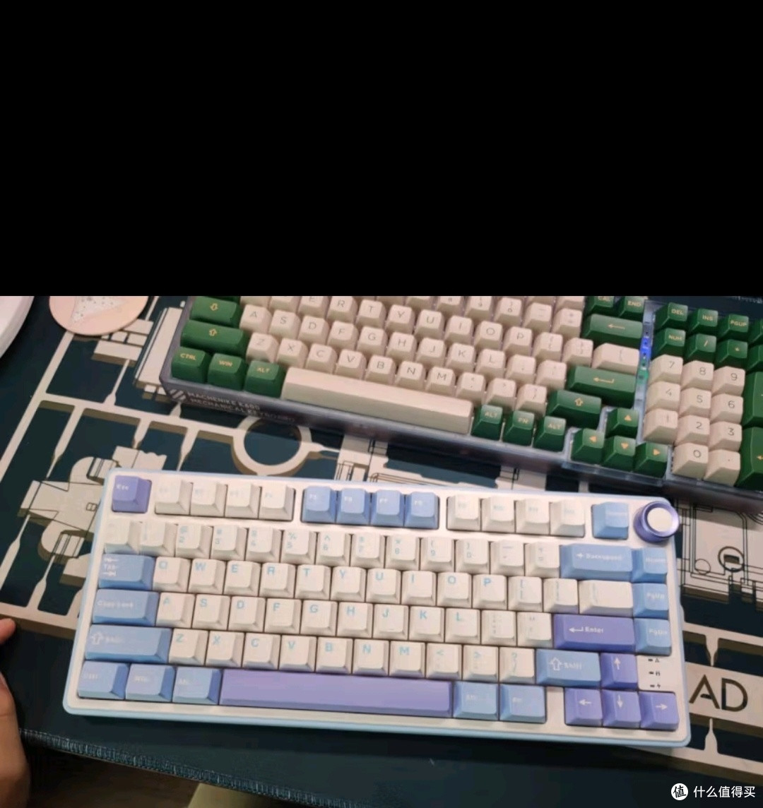 RK ROYAL KLUDGE R75Pro游戏机械键盘无线蓝牙有线三模电竞专用