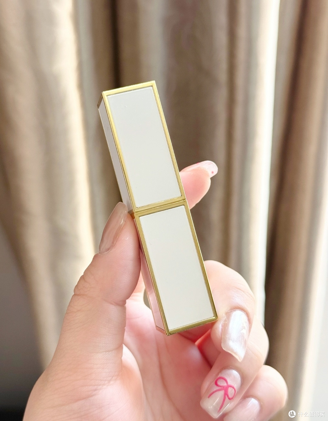 TOM FORD细白管口红03号:日杂奶茶色的温柔魔法
