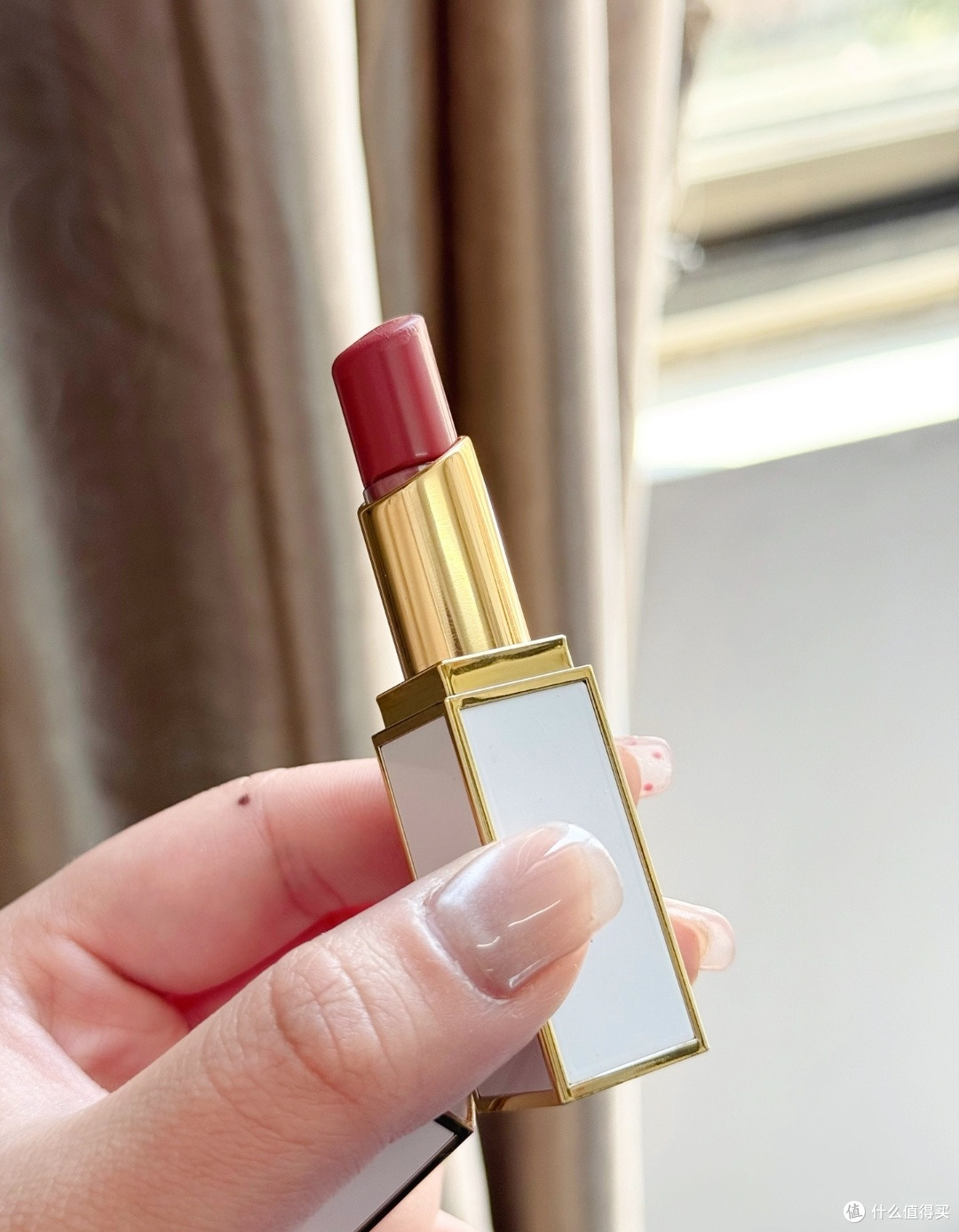 TOM FORD细白管口红03号:日杂奶茶色的温柔魔法