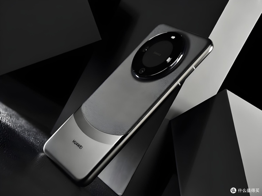 余承东“人人买得起”：16GB+512GB突降3005元，麒麟芯片+鸿蒙OS