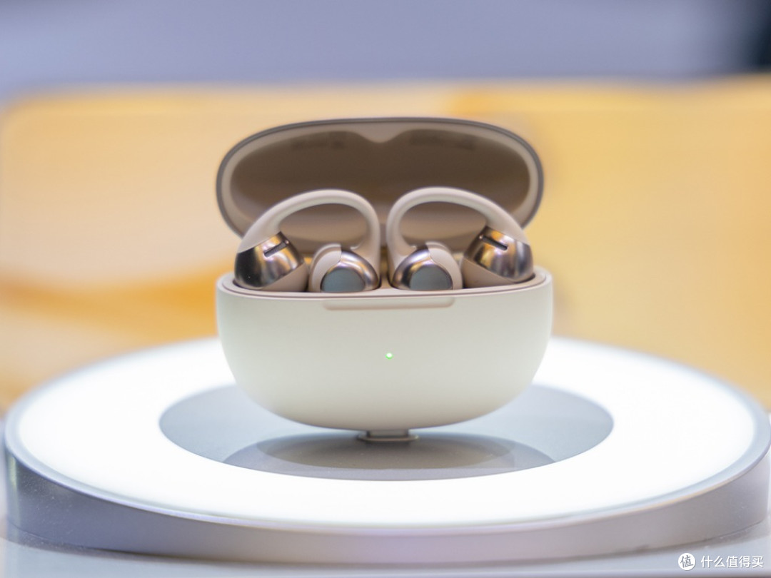 AWE2025韶音发布新一代开放式耳机动钛圈，售价1298元