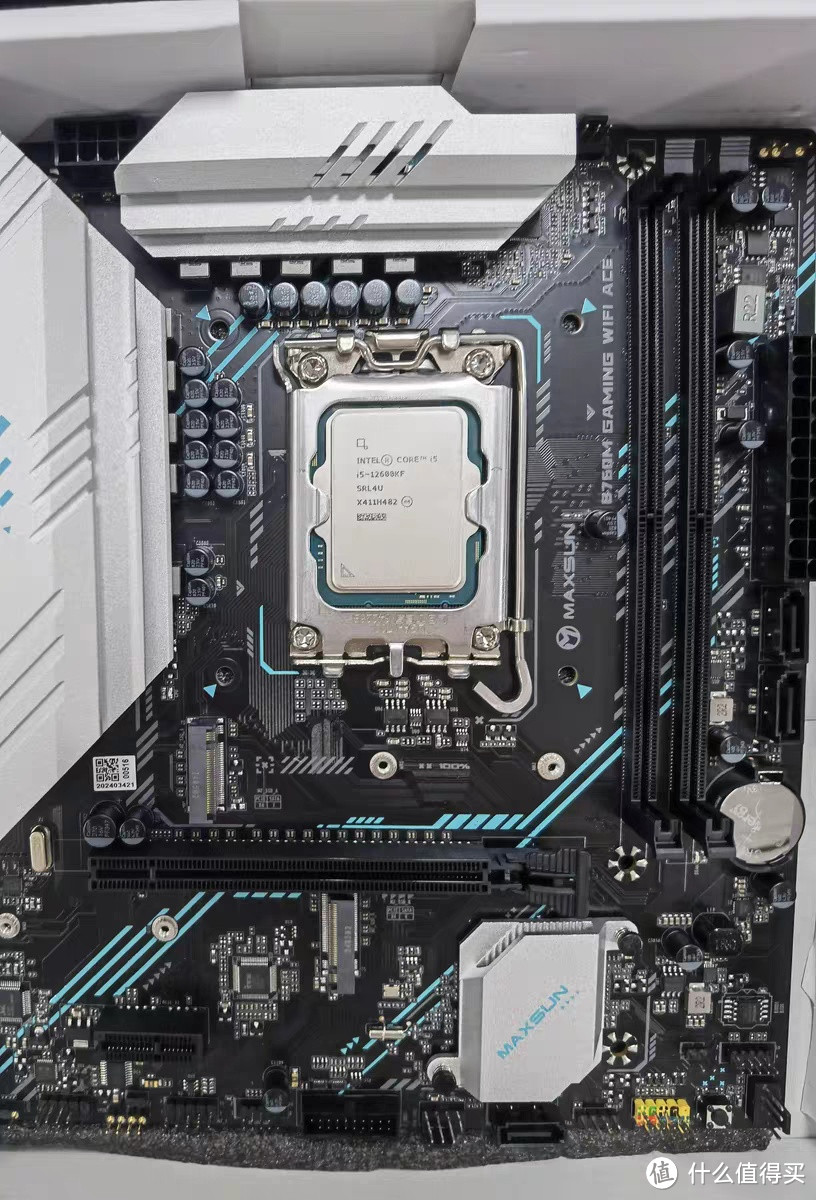 打工人CPU：英特尔 i5-12600KF，电脑里的“拼命三郎”