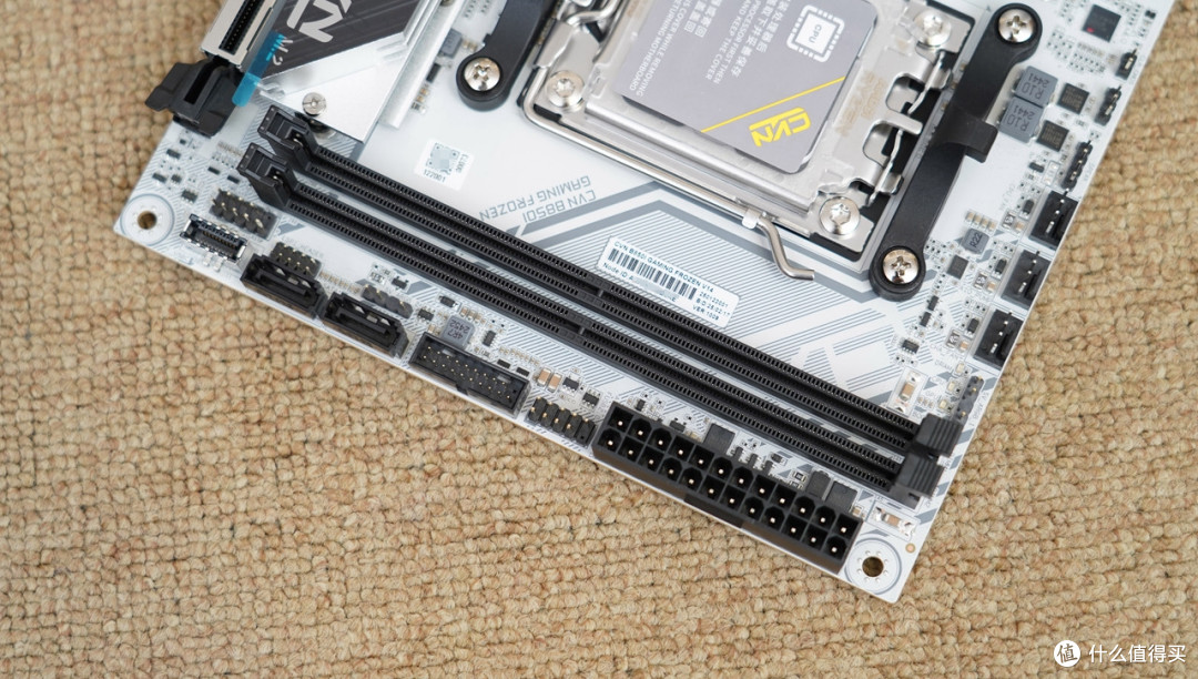 9800X3D的高性价比高颜值座驾,七彩虹 B850I主板体验分享