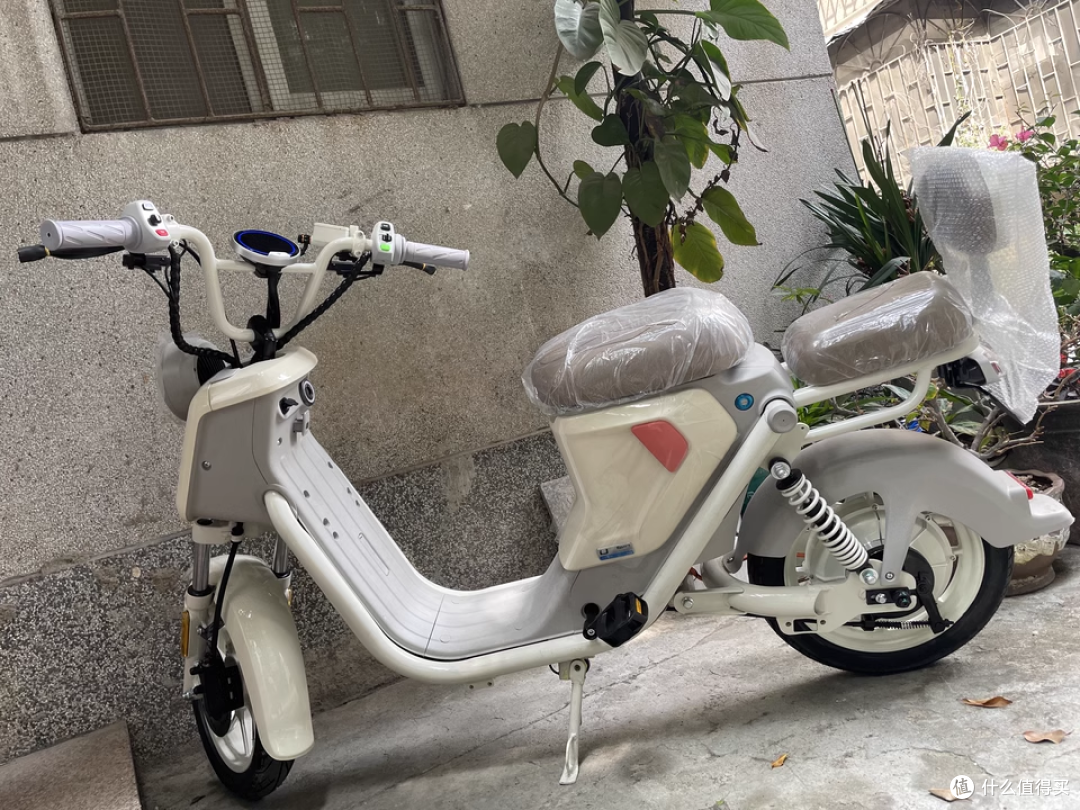 小牛U1E,骑上它,环保生活就这么简单