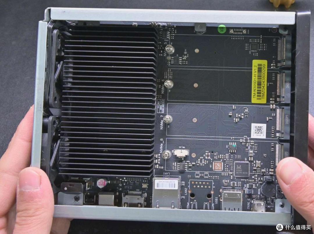 万兆Macmini扩容好搭档?体验铁威马F8 SSD Plus万兆全闪NAS