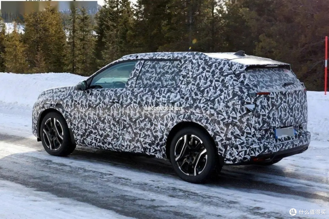 雪铁龙新 C5 Aircross 中型 SUV 路测图首曝