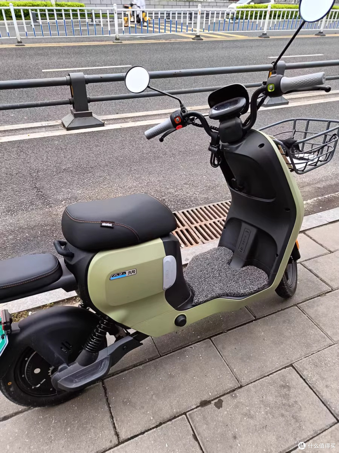 🌟🛵【我的心动小电驴!】骑行新潮流,智能出行必备🌈