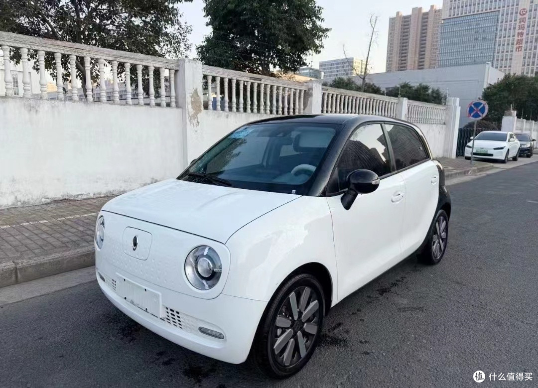 欧拉黑猫:城市通勤电车,续航与配置兼得!