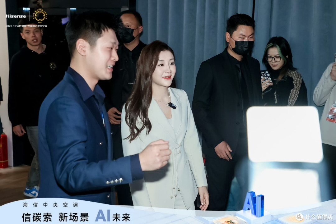 AWE2025盛会，周也、吴克群、许昕外还有哪些明星闪耀现场？