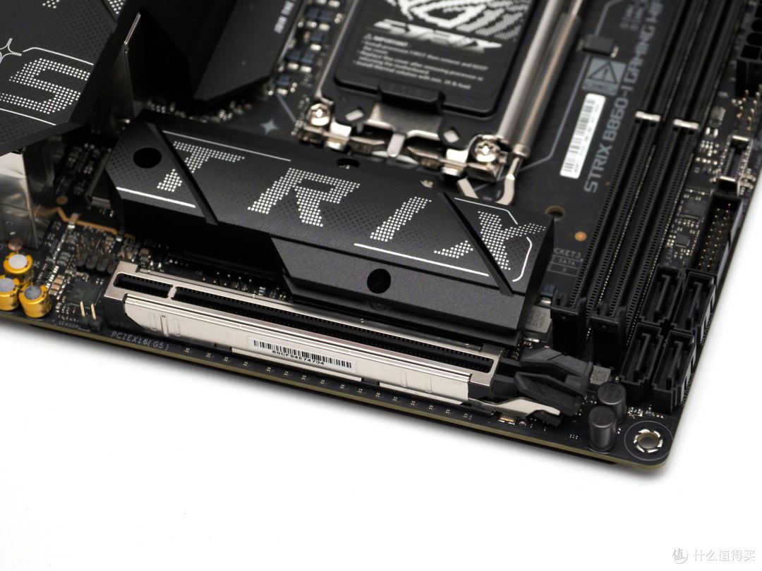 一提就走的视频工作站:U7 265K+B580,Intel现在代表生产力了!