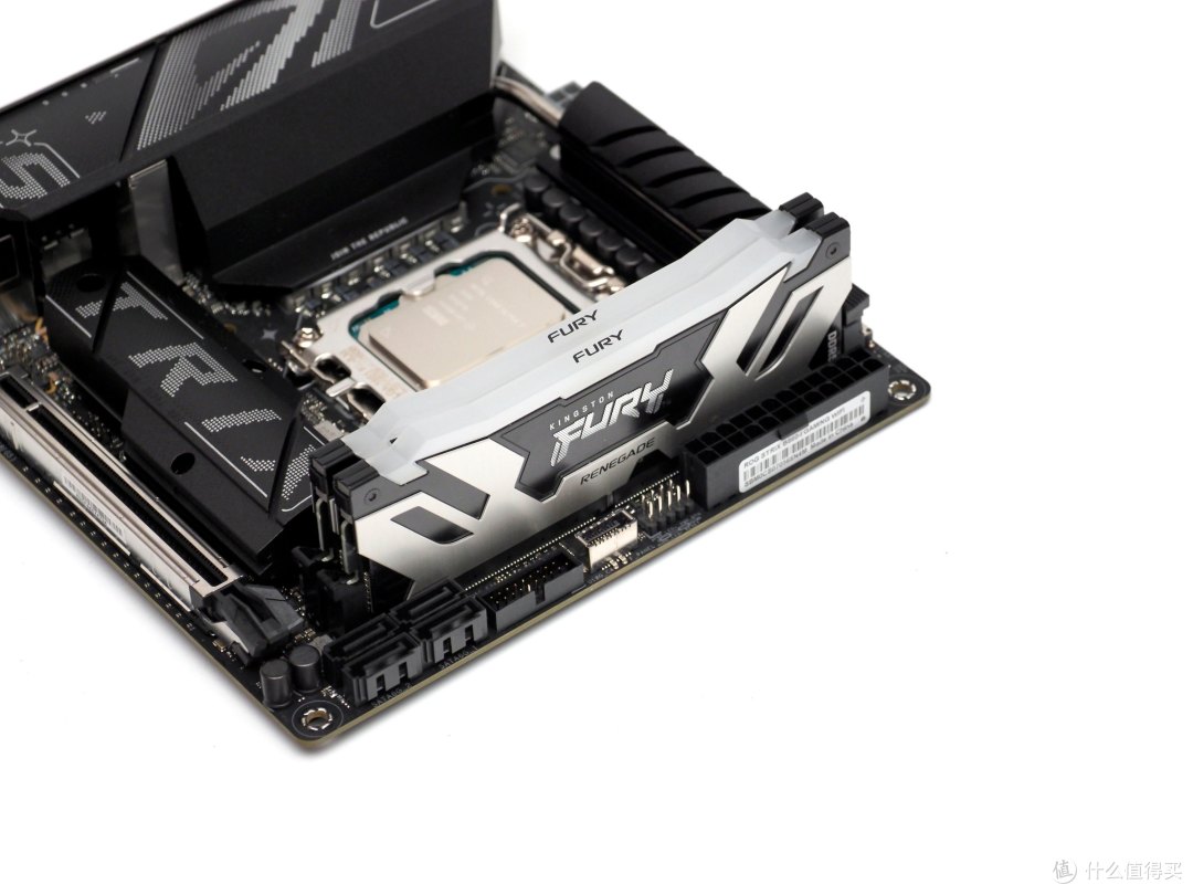 一提就走的视频工作站:U7 265K+B580,Intel现在代表生产力了!