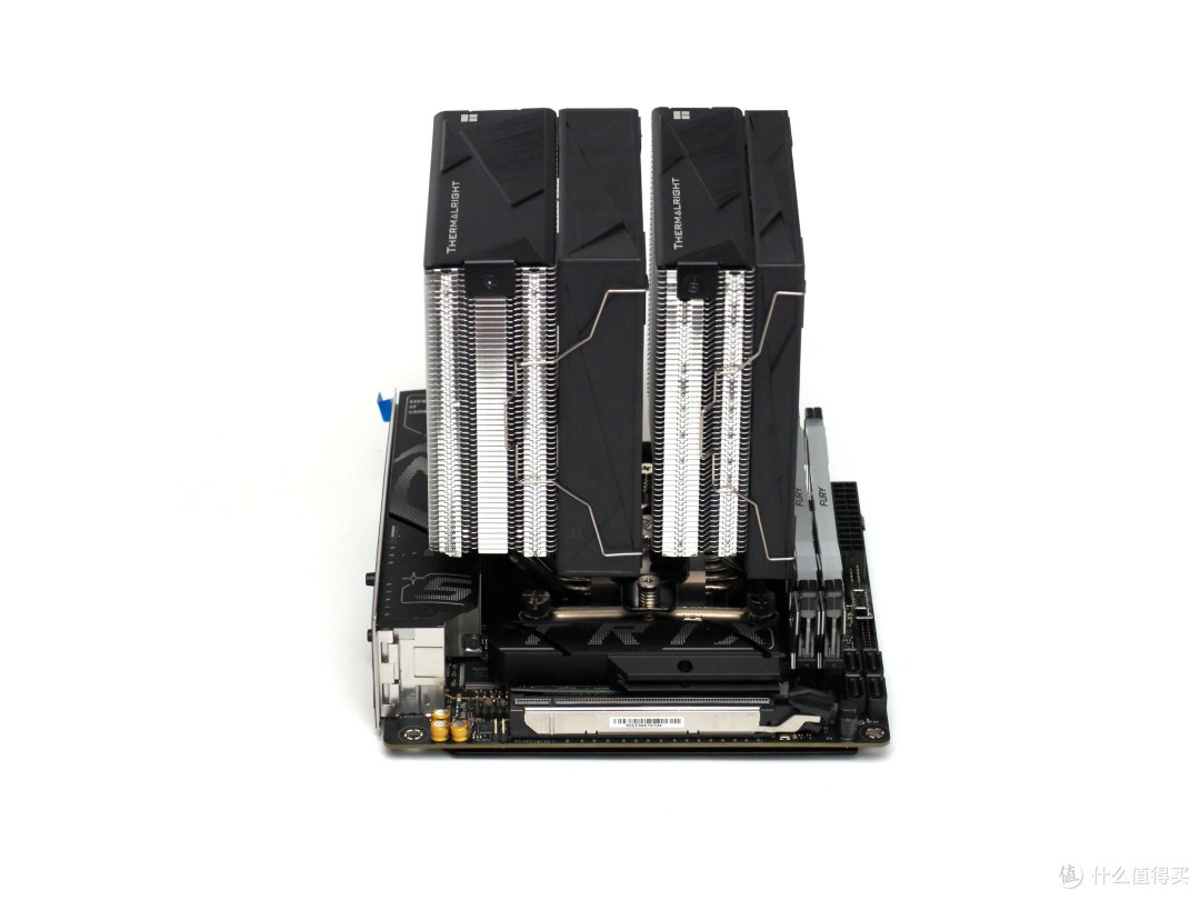 一提就走的视频工作站:U7 265K+B580,Intel现在代表生产力了!