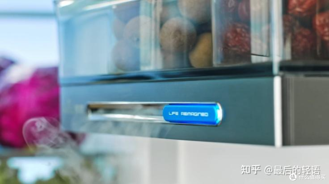 冰箱进入「光合作用时代」?我在AWE容声展台找到食材保鲜的答案