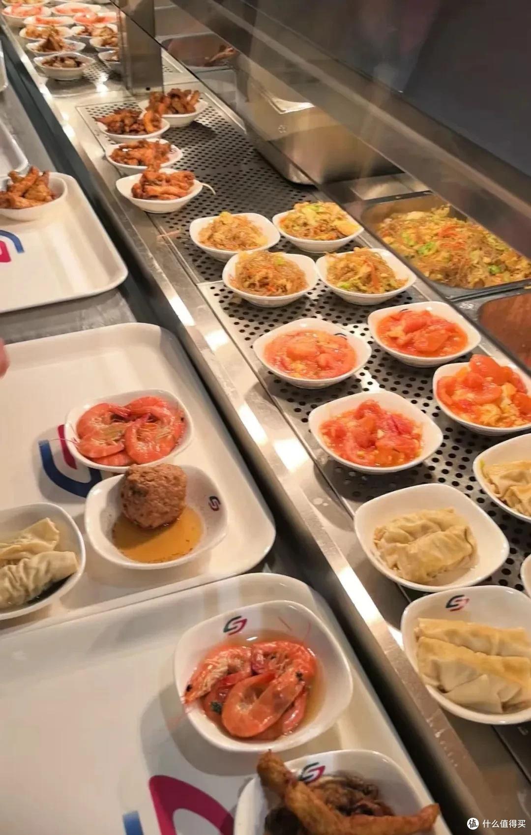 地铁站里面开食堂?如今地铁站都能包圆一日三餐了!