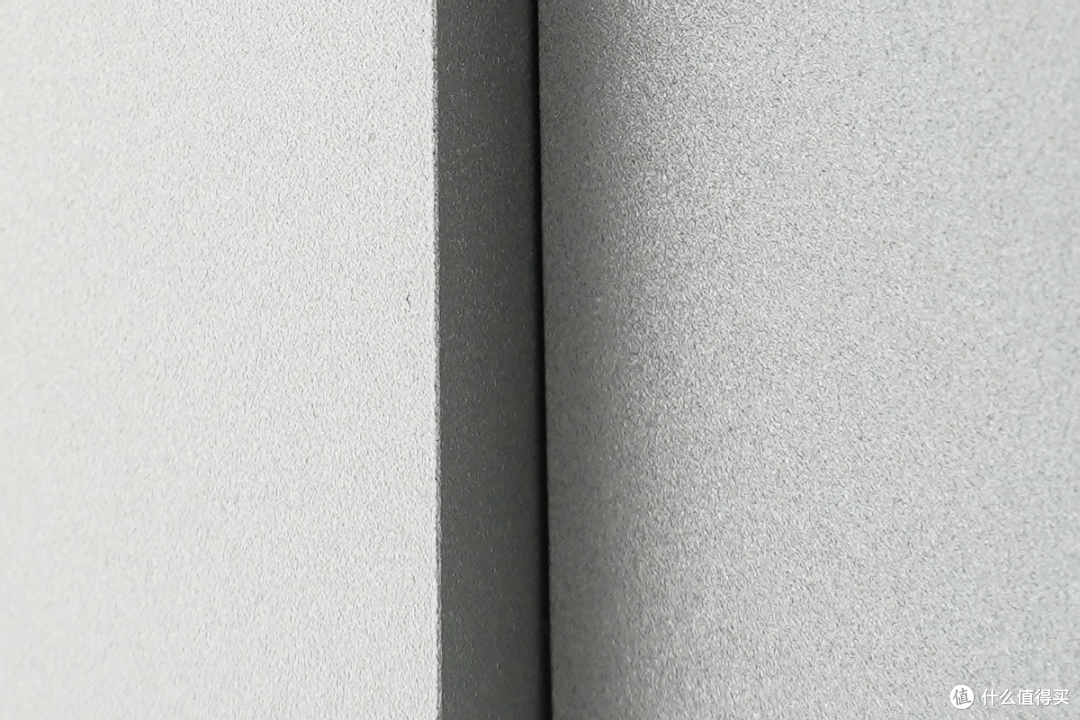 果系桌搭强迫症救星,"隐形"扩容Mac mini,移速扩展坞底座评测