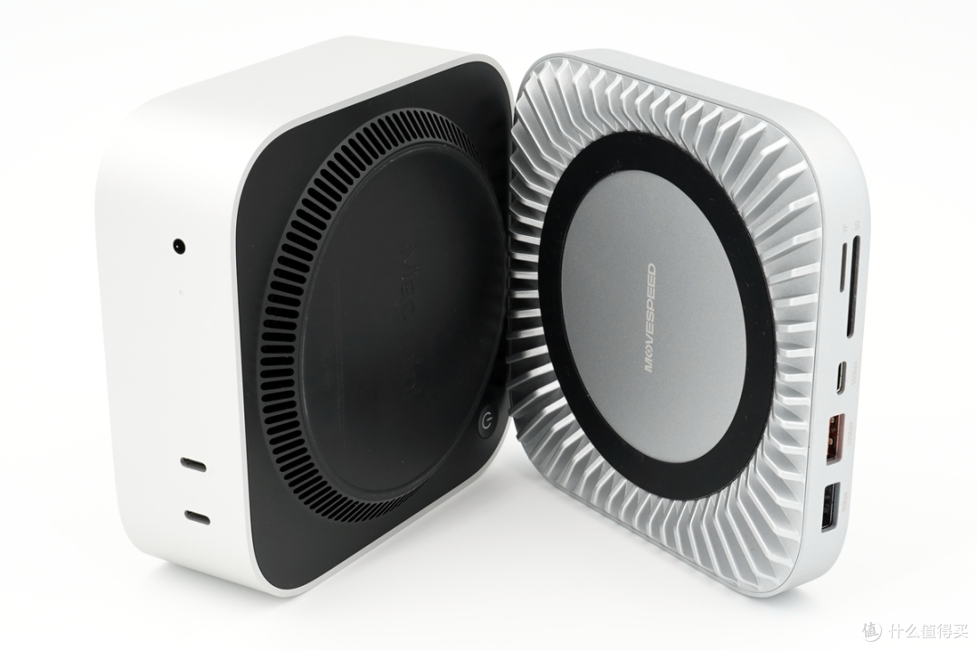 果系桌搭强迫症救星,"隐形"扩容Mac mini,移速扩展坞底座评测