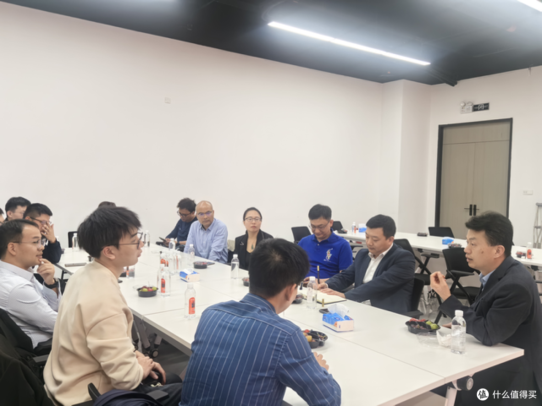 遨游通讯与南昌大学数学与计算机学院开展校企合作交流